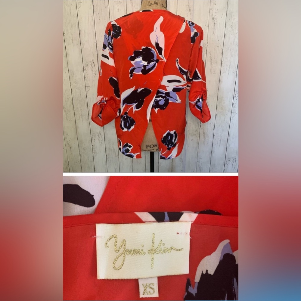 HOST PICK Bold spring abstract tulip top - Picture 6 of 6